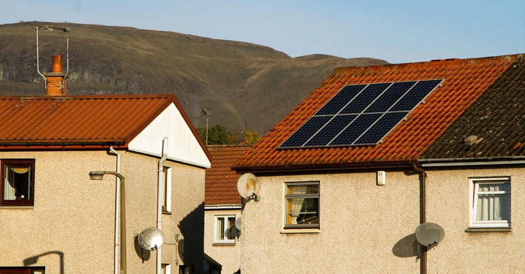 solar-panel-grants-for-homeowners-2022-low-income-families